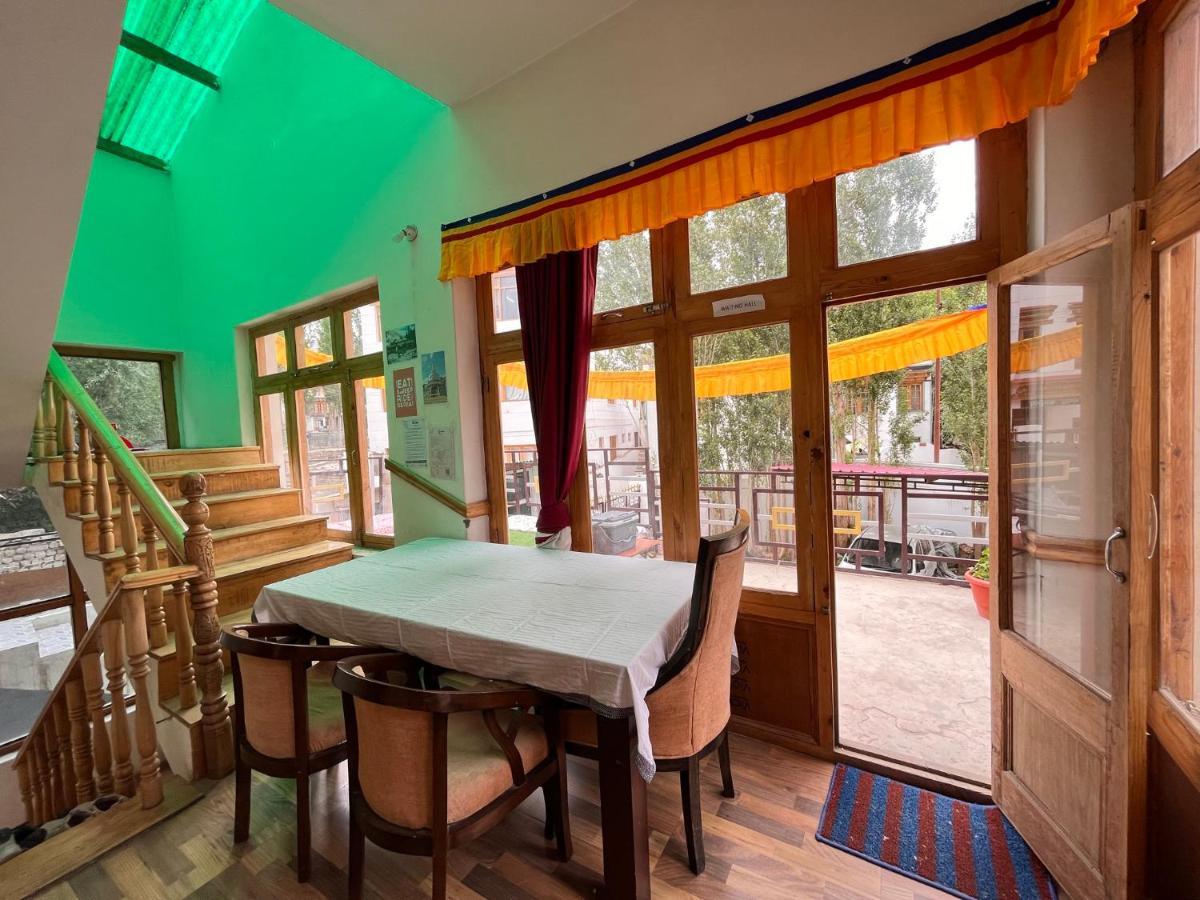 Safarnama Homestay Leh Dış mekan fotoğraf